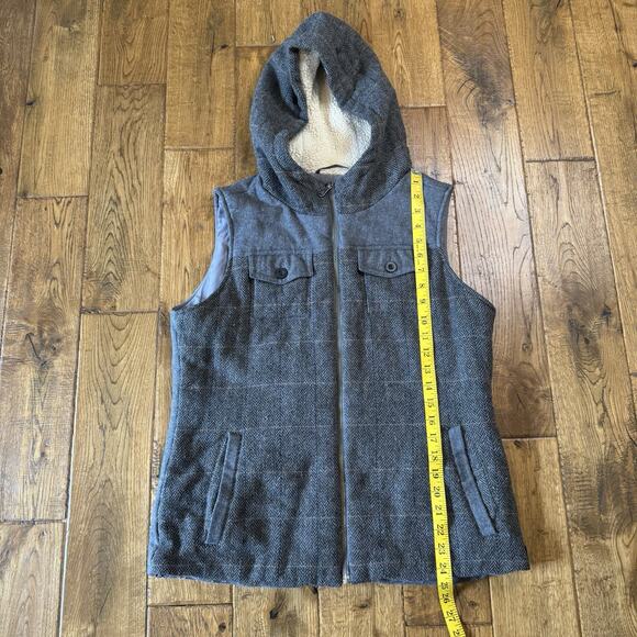 prAna Vest Women's Size M Hooded Grey Plaid Wool Sherpa Lined Outdoor - Picture 3 of 6